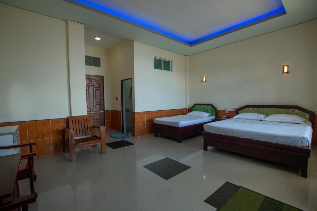 Memento Resort Ngapali Esterno foto